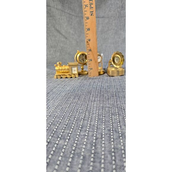 Lot of Vintage Minature Gold tones Clocks - Picture 6 of 7